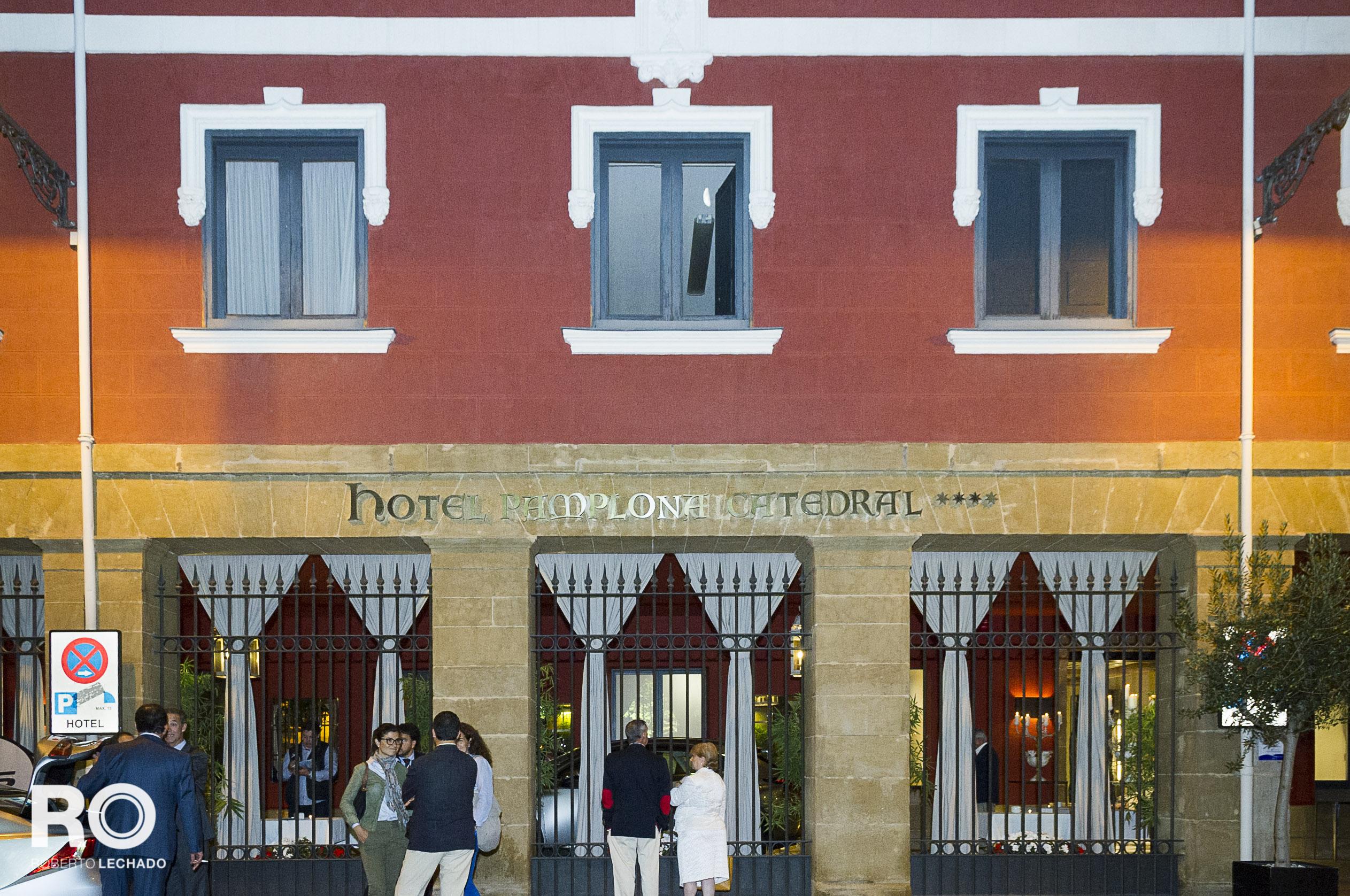 Pamplona Catedral Hotel Ngoại thất bức ảnh