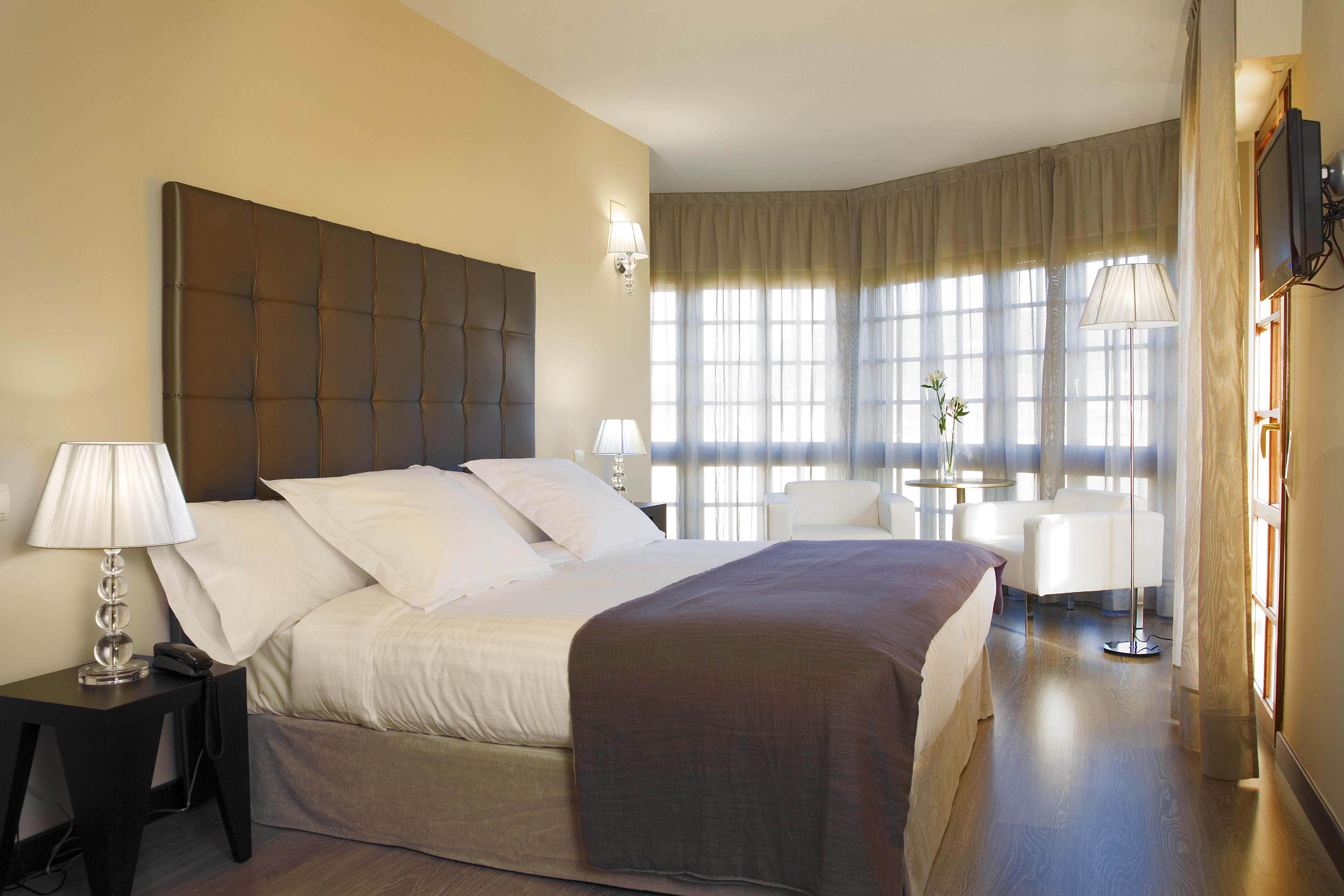 Pamplona Catedral Hotel Ngoại thất bức ảnh