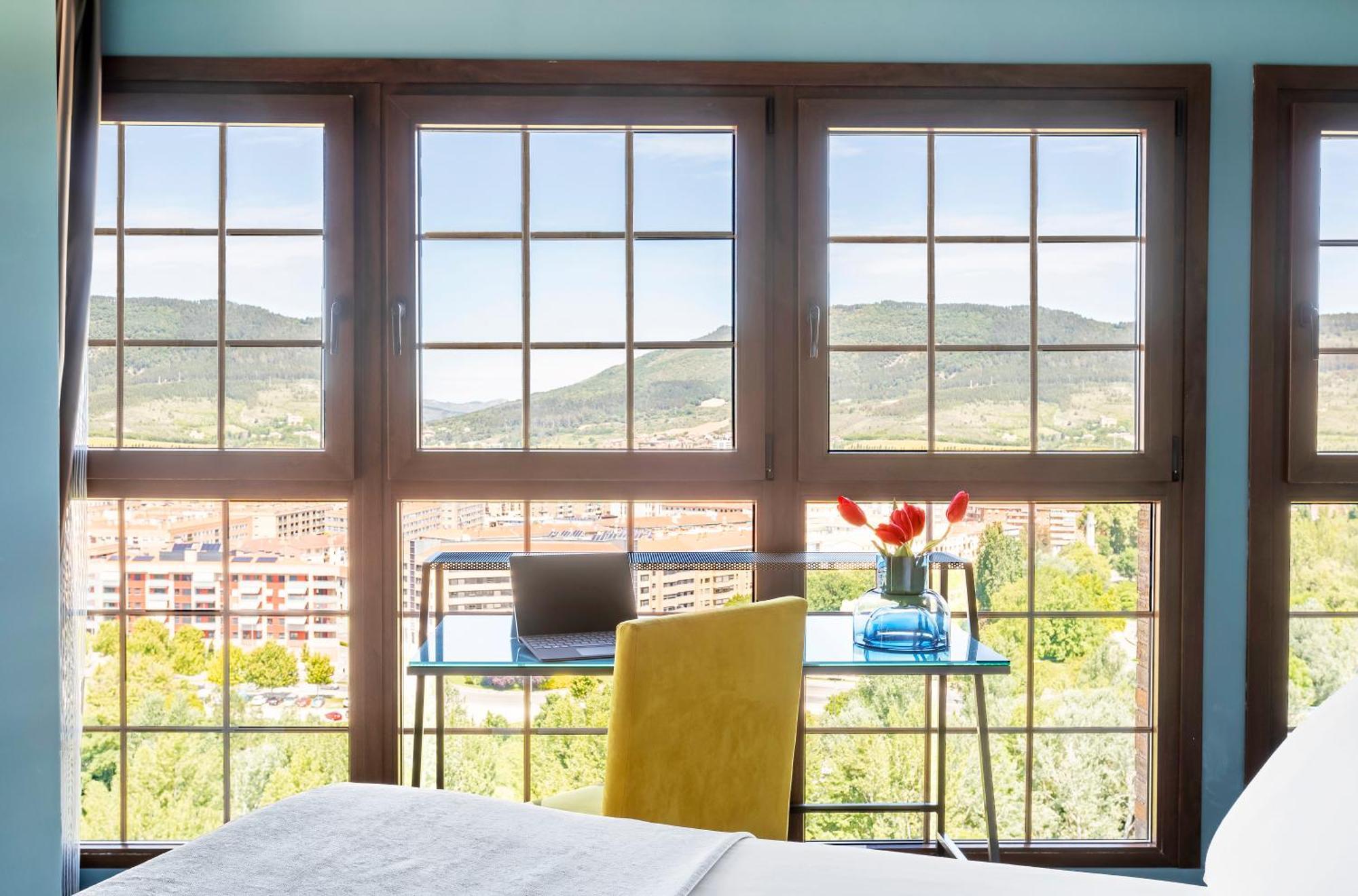 Pamplona Catedral Hotel Ngoại thất bức ảnh
