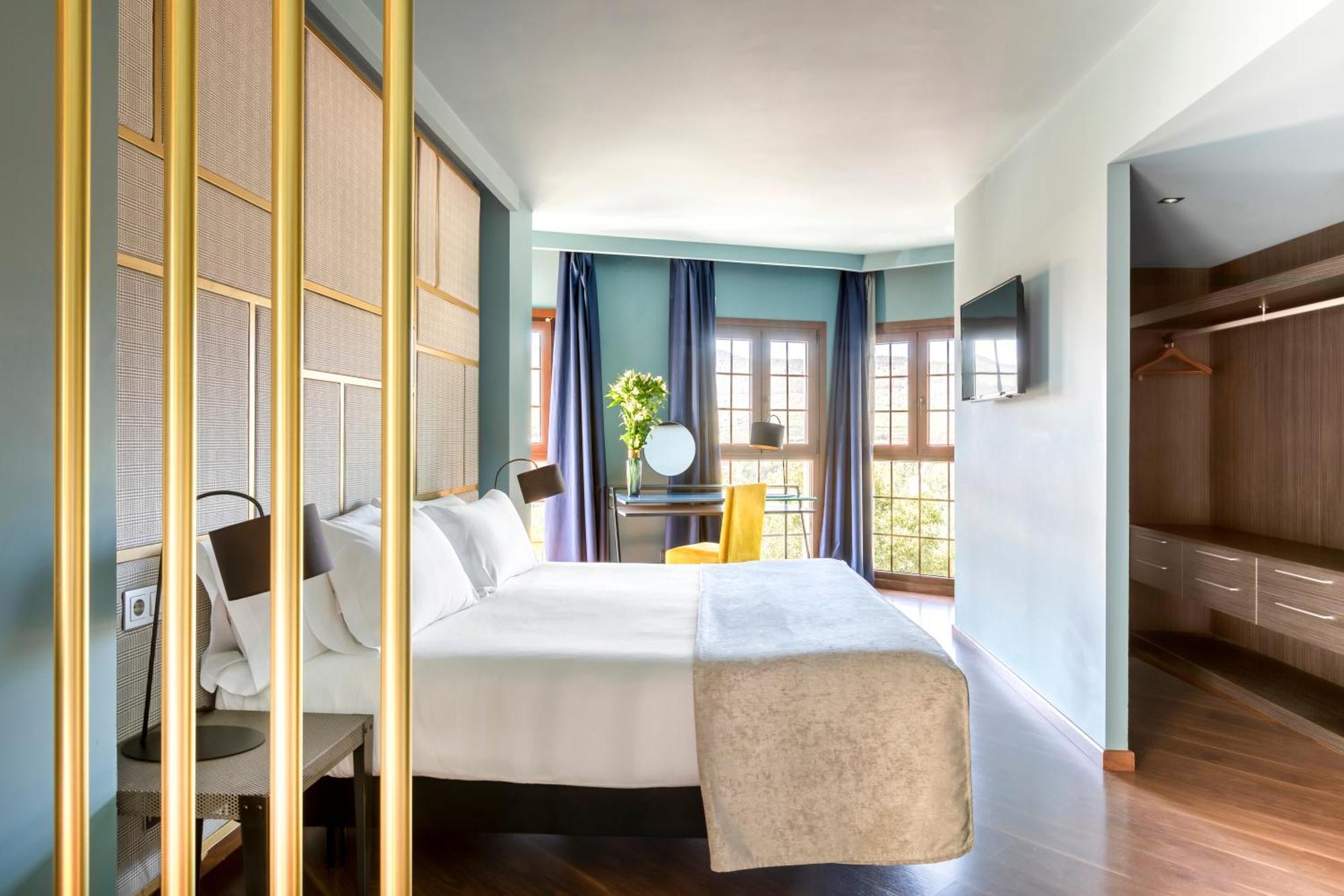 Pamplona Catedral Hotel Ngoại thất bức ảnh